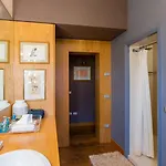 Casa Eugenia 8, Emma