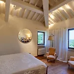 Casa Eugenia 8, Emma * Pésaro