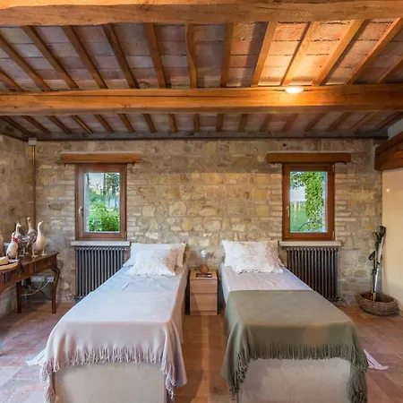 Casa Eugenia 8, Emma * Pesaro